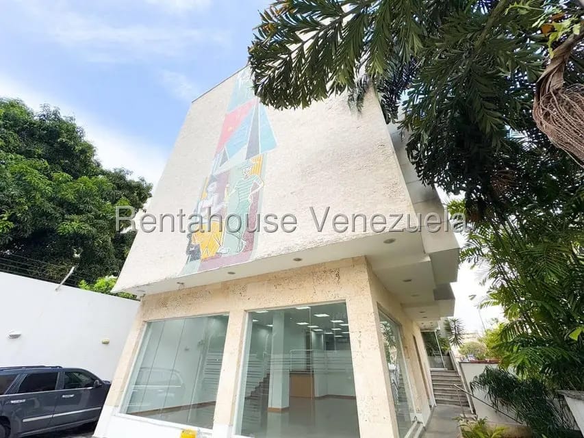 Comercial (Edificio) en Venta en Los Palos Grandes, Distrito Metropolitano - 56