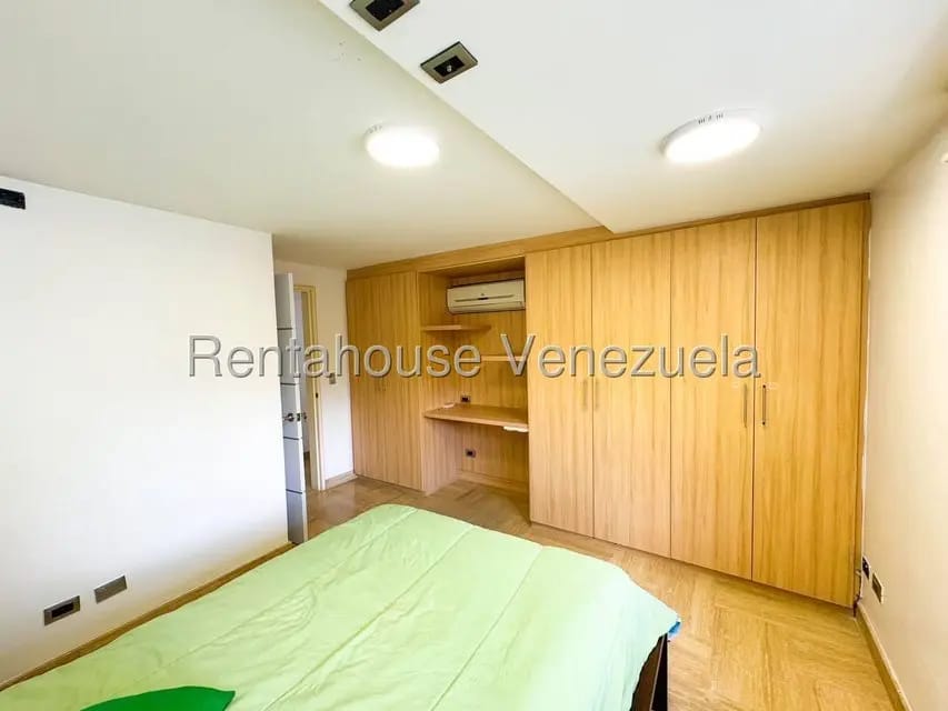 Comercial (Edificio) en Venta en Los Palos Grandes, Distrito Metropolitano - 76