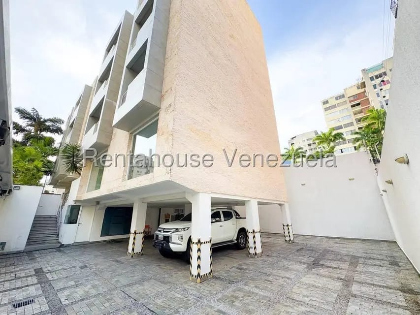 Comercial (Edificio) en Venta en Los Palos Grandes, Distrito Metropolitano - 80
