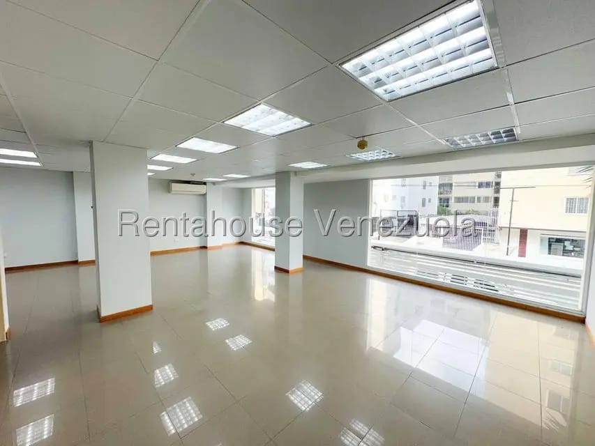 Comercial (Edificio) en Venta en Los Palos Grandes, Distrito Metropolitano - 83