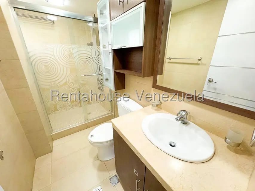 Comercial (Edificio) en Venta en Los Palos Grandes, Distrito Metropolitano - 87