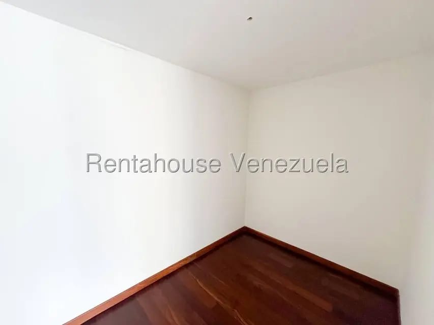 Comercial (Edificio) en Venta en Los Palos Grandes, Distrito Metropolitano - 97