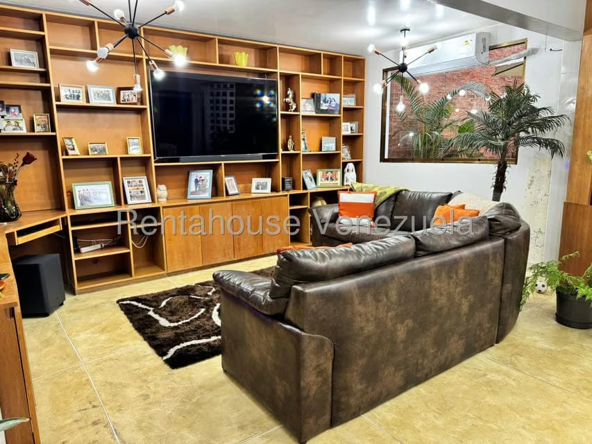 Casa (Duplex) en Venta en Santa Cecilia, Distrito Metropolitano - 17