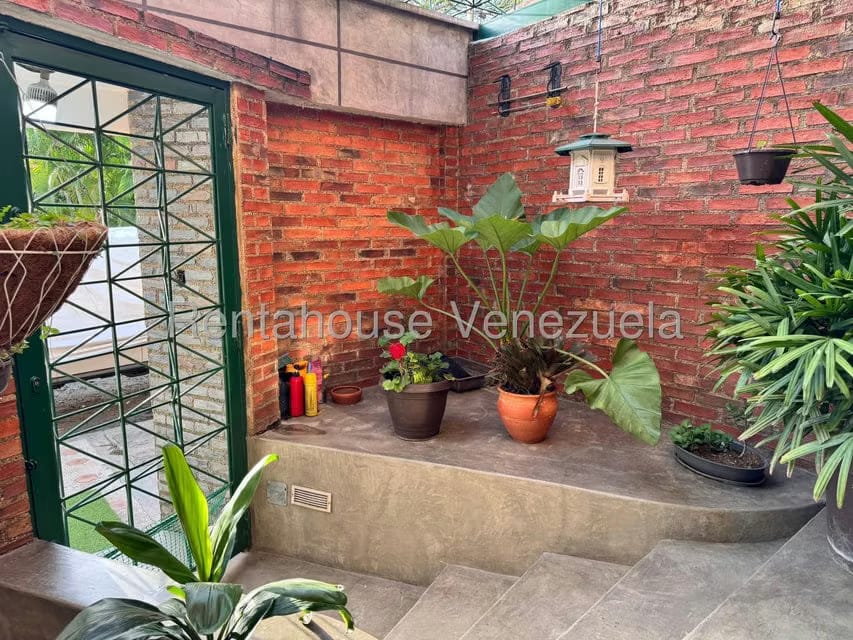 Casa (Duplex) en Venta en Santa Cecilia, Distrito Metropolitano - 3