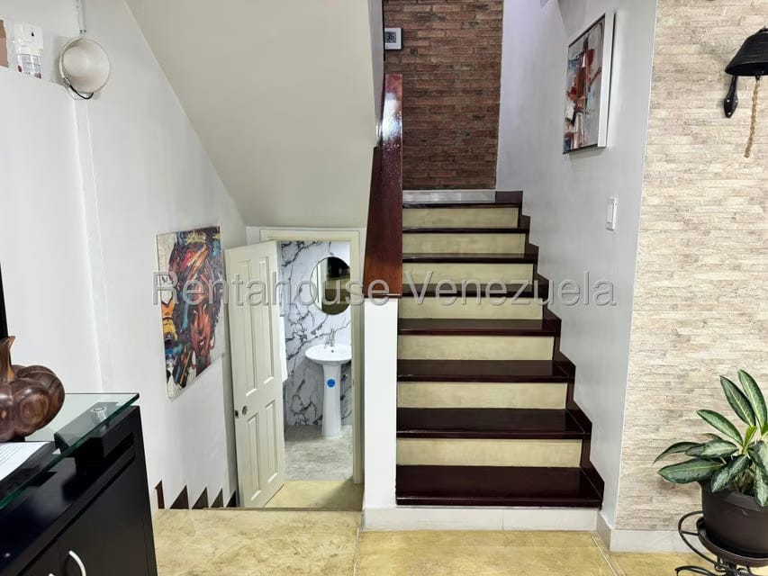 Casa (Duplex) en Venta en Santa Cecilia, Distrito Metropolitano - 21