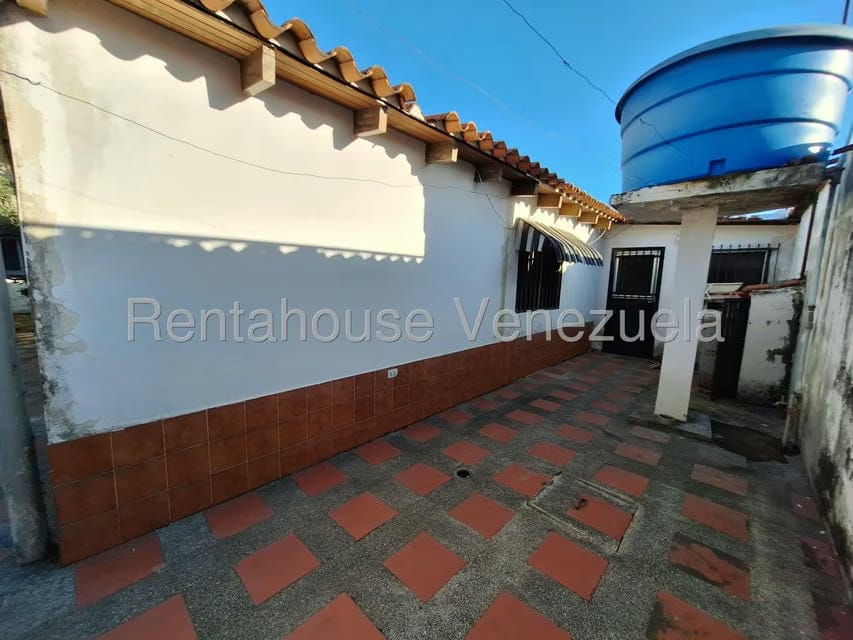 Casa (1 Nivel) en Venta en El Carmen, Aragua - 35