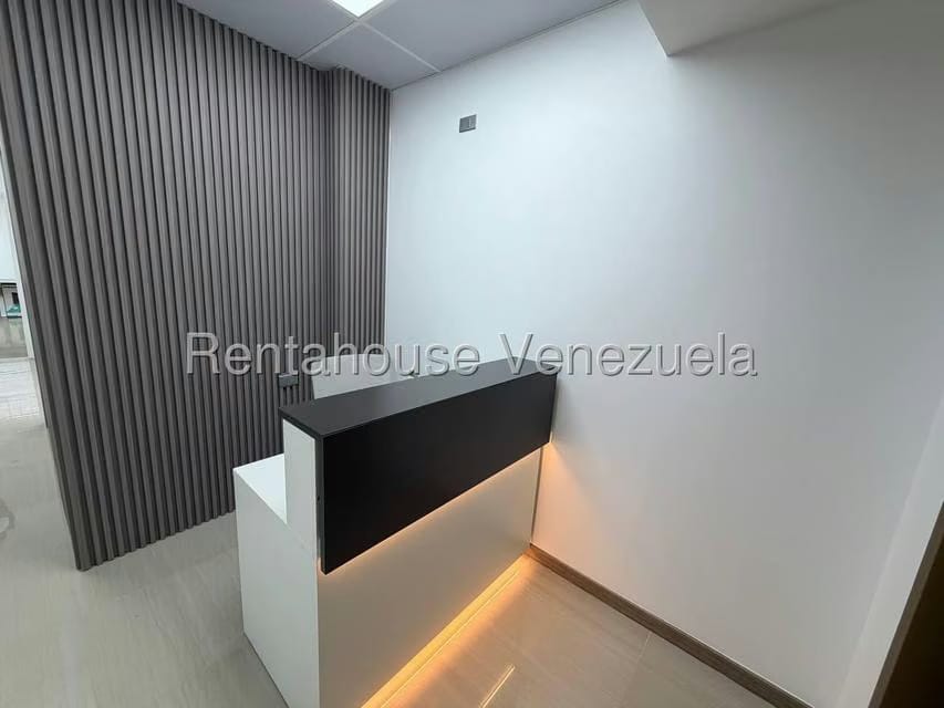 Comercial (Consultorio Medico) en Alquiler en San Bernardino, Distrito Metropolitano - 5