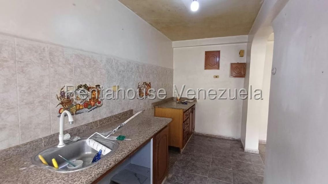 Apartamento (1 Nivel) en Alquiler en Conjunto Residencial Turmero, Aragua - 18