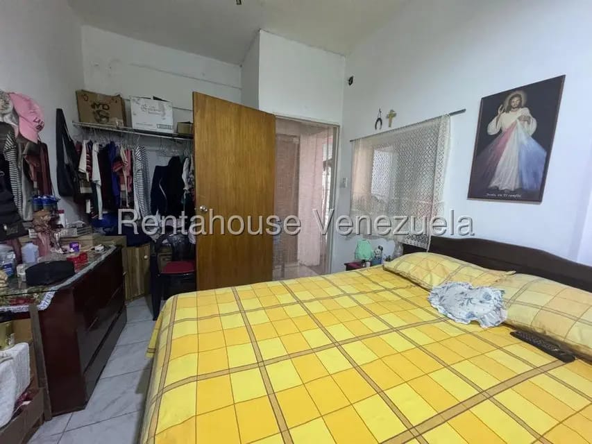 Casa (Duplex) en Venta en La Campiña, Distrito Metropolitano - 9