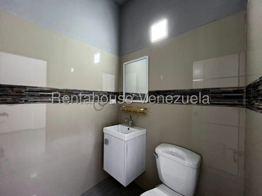 Comercial (Local Comercial) en Alquiler en Los Jarales, Carabobo - 12