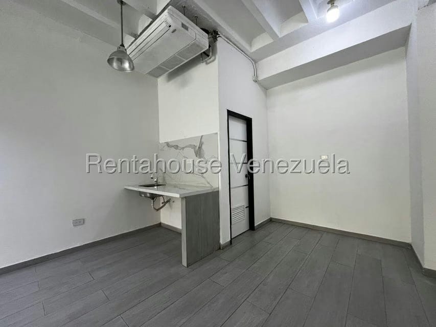 Comercial (Local Comercial) en Alquiler en Los Jarales, Carabobo - 15