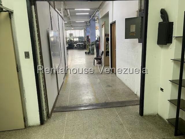 Comercial (Edificio) en Alquiler en Boleita Sur, Distrito Metropolitano - 11