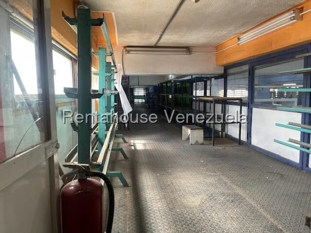 Comercial (Edificio) en Alquiler en Boleita Sur, Distrito Metropolitano - 16