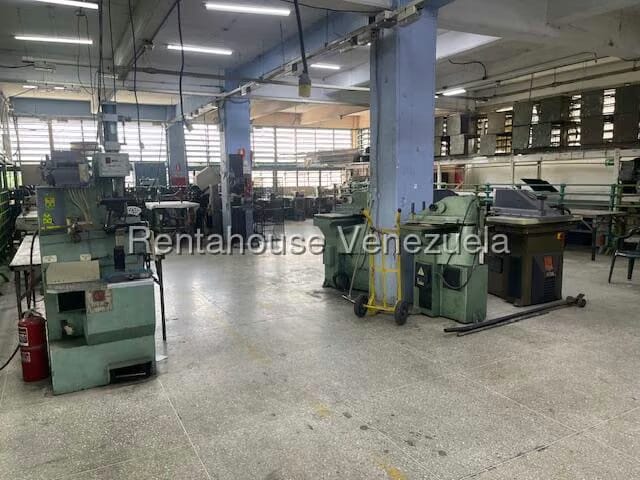 Comercial (Edificio) en Alquiler en Boleita Sur, Distrito Metropolitano - 18