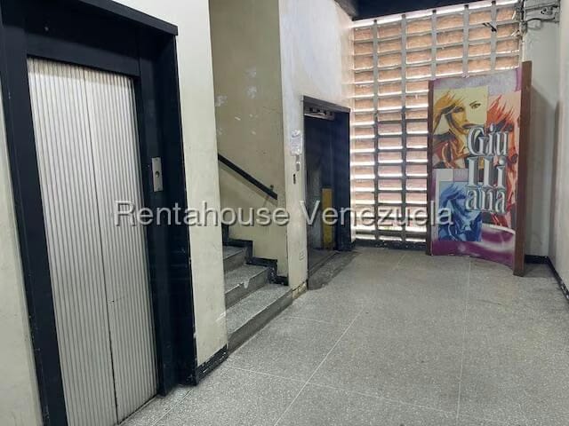 Comercial (Edificio) en Alquiler en Boleita Sur, Distrito Metropolitano - 3