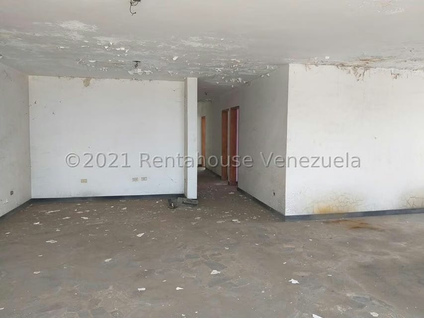Comercial (Local Comercial) en Venta en Cumana, Zulia - 11