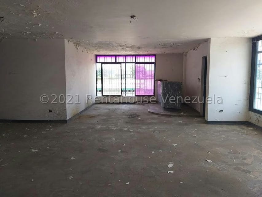 Comercial (Local Comercial) en Venta en Cumana, Zulia - 17