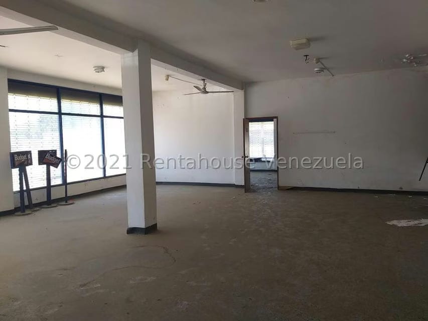 Comercial (Local Comercial) en Venta en Cumana, Zulia - 4