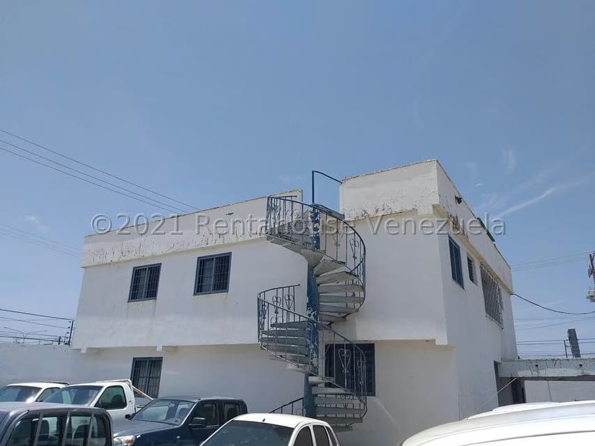 Comercial (Local Comercial) en Venta en Cumana, Zulia - 33