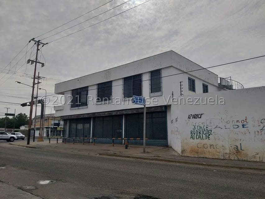 Comercial (Local Comercial) en Venta en Cumana, Zulia - 35