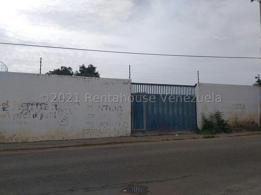 Comercial (Local Comercial) en Venta en Cumana, Zulia - 36