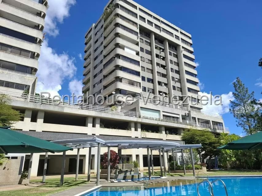 Apartamento (1 Nivel) en Venta en Las Esmeraldas, Distrito Metropolitano