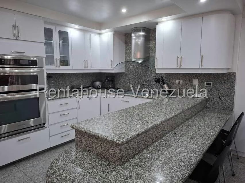Apartamento (1 Nivel) en Venta en Las Esmeraldas, Distrito Metropolitano - 13