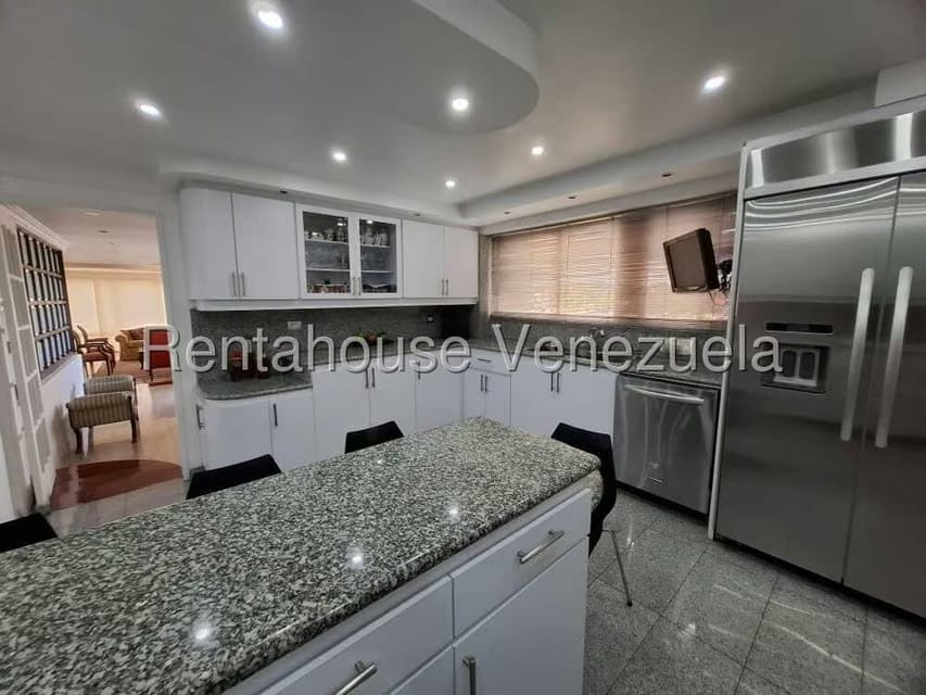 Apartamento (1 Nivel) en Venta en Las Esmeraldas, Distrito Metropolitano - 17