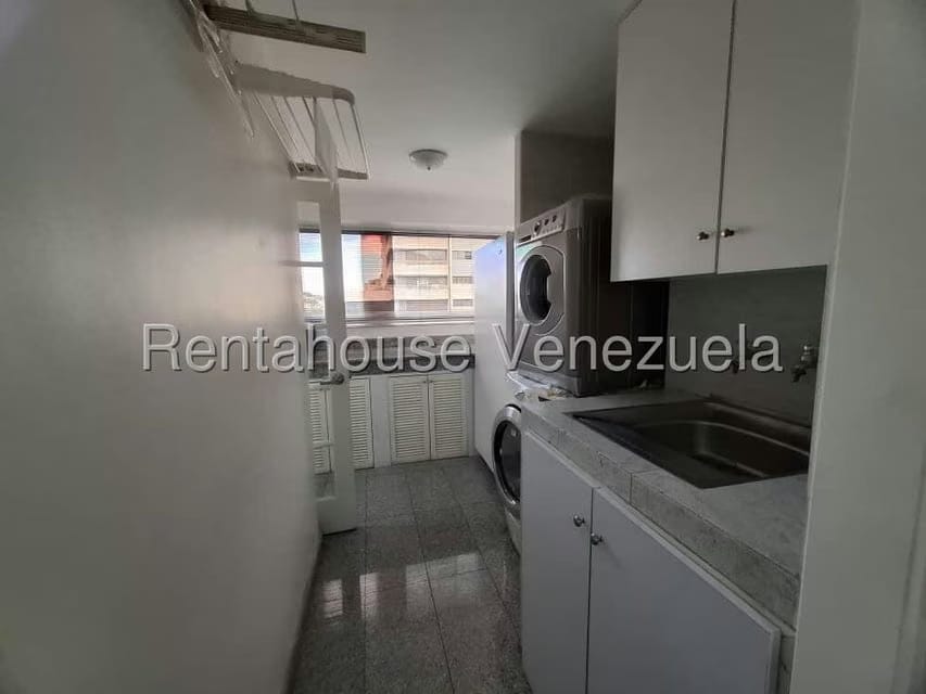 Apartamento (1 Nivel) en Venta en Las Esmeraldas, Distrito Metropolitano - 18