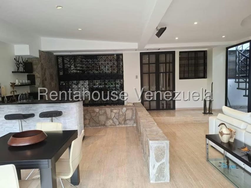 Apartamento (1 Nivel) en Venta en Las Esmeraldas, Distrito Metropolitano - 22