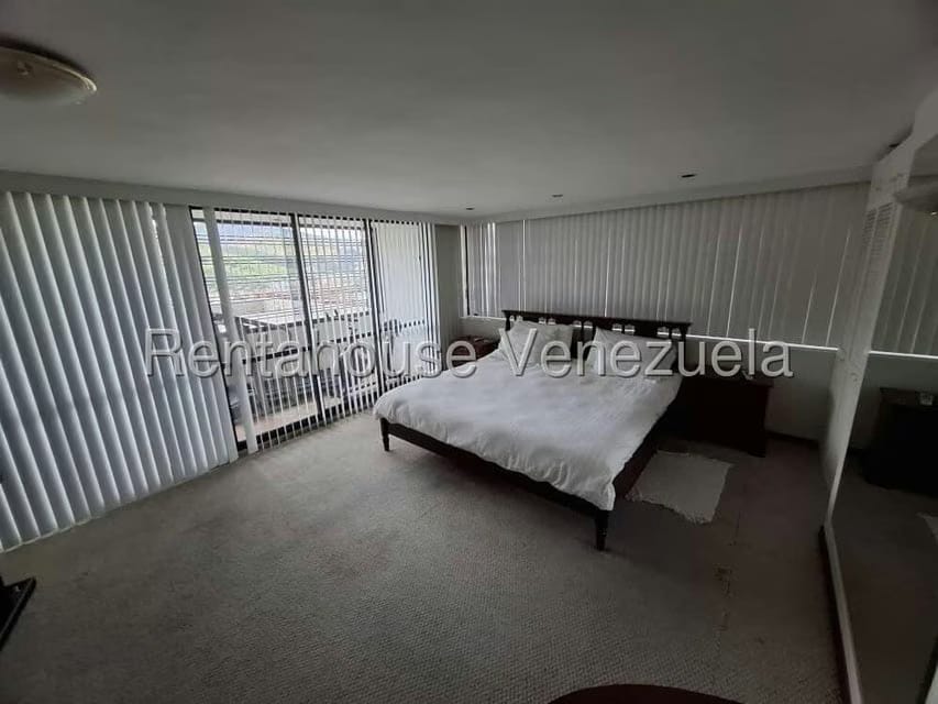 Apartamento (1 Nivel) en Venta en Las Esmeraldas, Distrito Metropolitano - 31