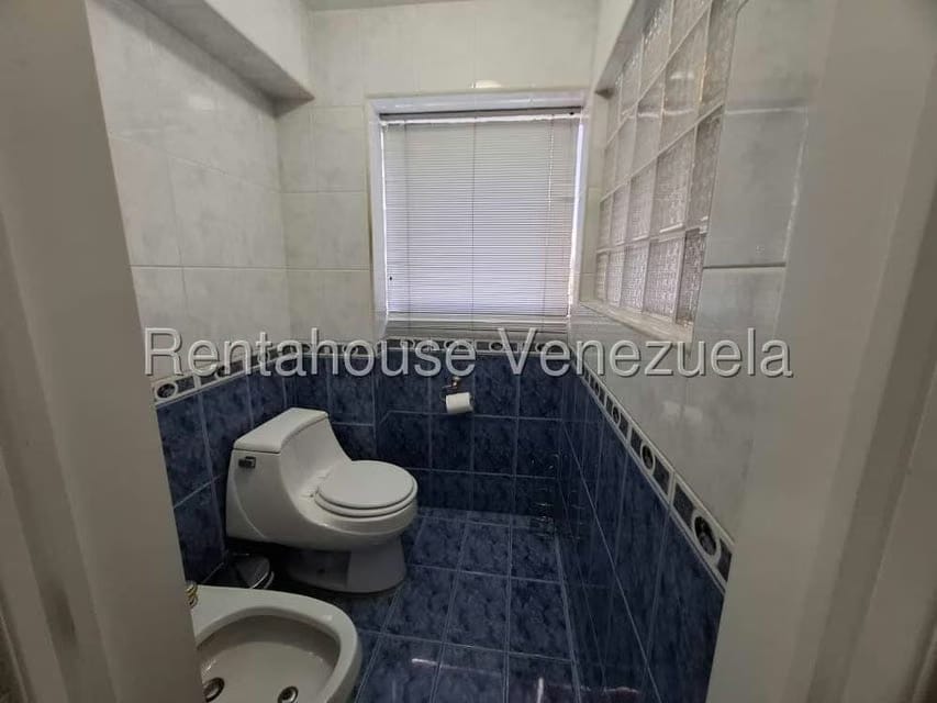 Apartamento (1 Nivel) en Venta en Las Esmeraldas, Distrito Metropolitano - 32