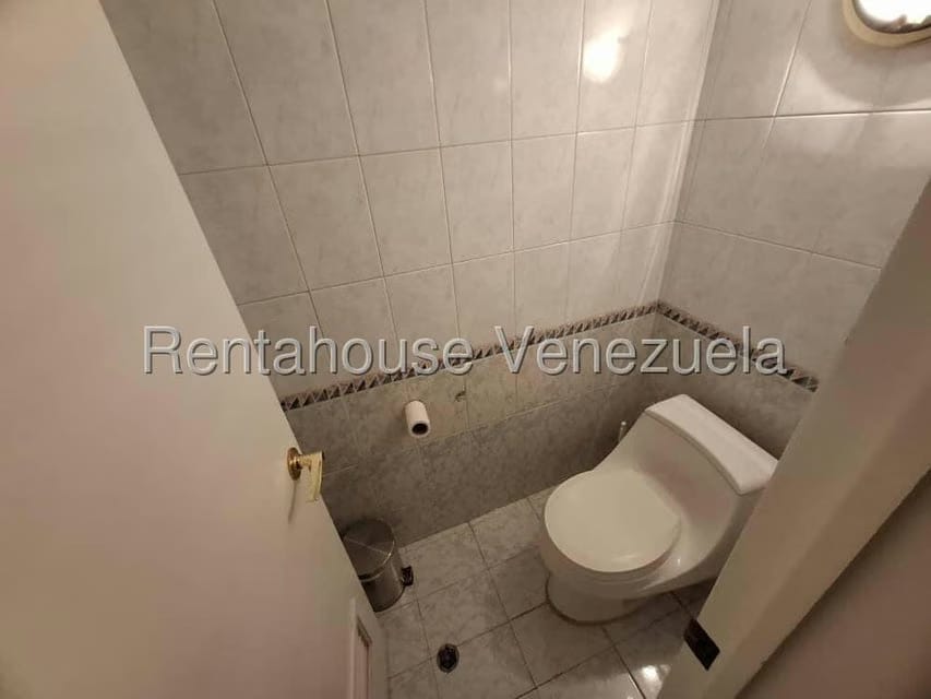 Apartamento (1 Nivel) en Venta en Las Esmeraldas, Distrito Metropolitano - 43