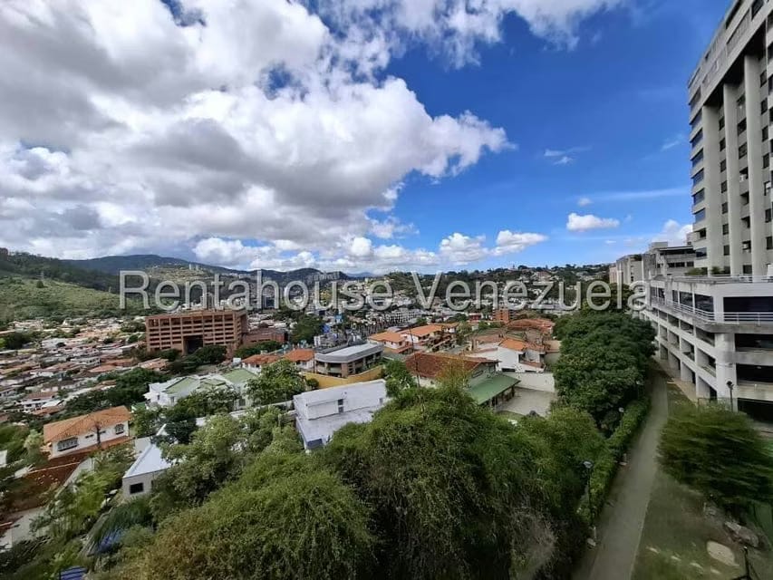 Apartamento (1 Nivel) en Venta en Las Esmeraldas, Distrito Metropolitano - 48