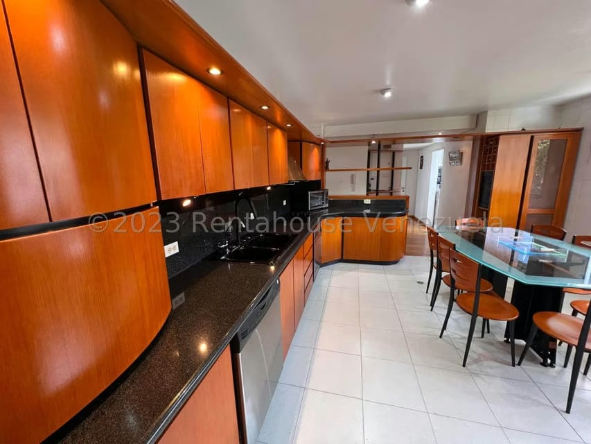 Apartamento (1 Nivel) en Venta en Cumbres de Curumo, Distrito Metropolitano - 22