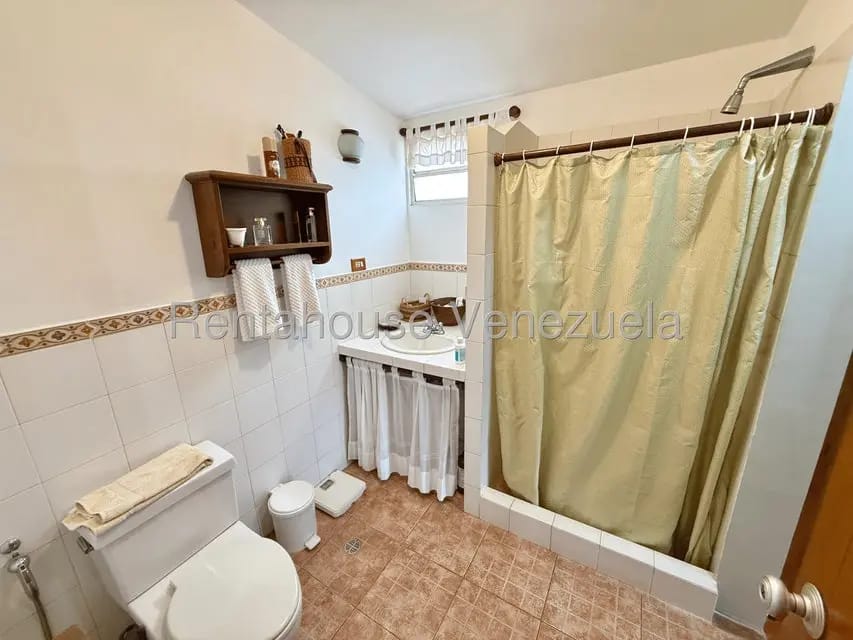 Casa (Multipes Niveles) en Venta en Lomas de La Trinidad, Distrito Metropolitano - 28