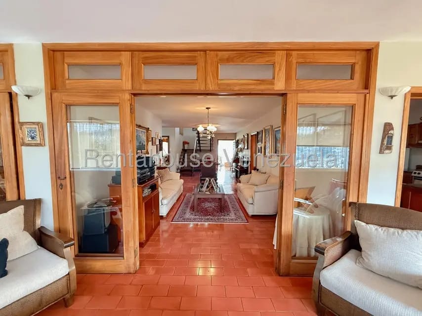 Casa (Multipes Niveles) en Venta en Lomas de La Trinidad, Distrito Metropolitano - 4