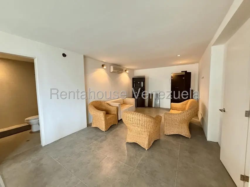 Casa (Multipes Niveles) en Venta en Lomas de La Trinidad, Distrito Metropolitano - 40