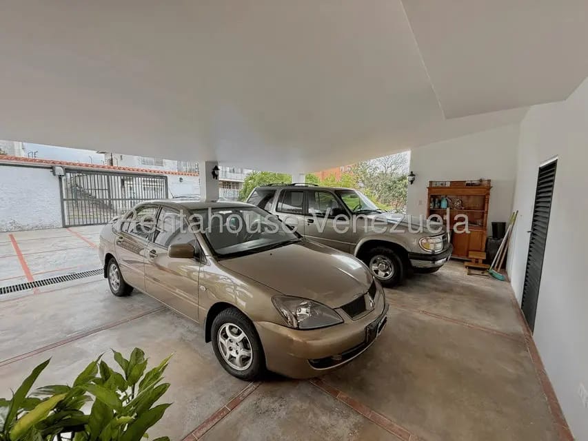 Casa (Multipes Niveles) en Venta en Lomas de La Trinidad, Distrito Metropolitano - 44