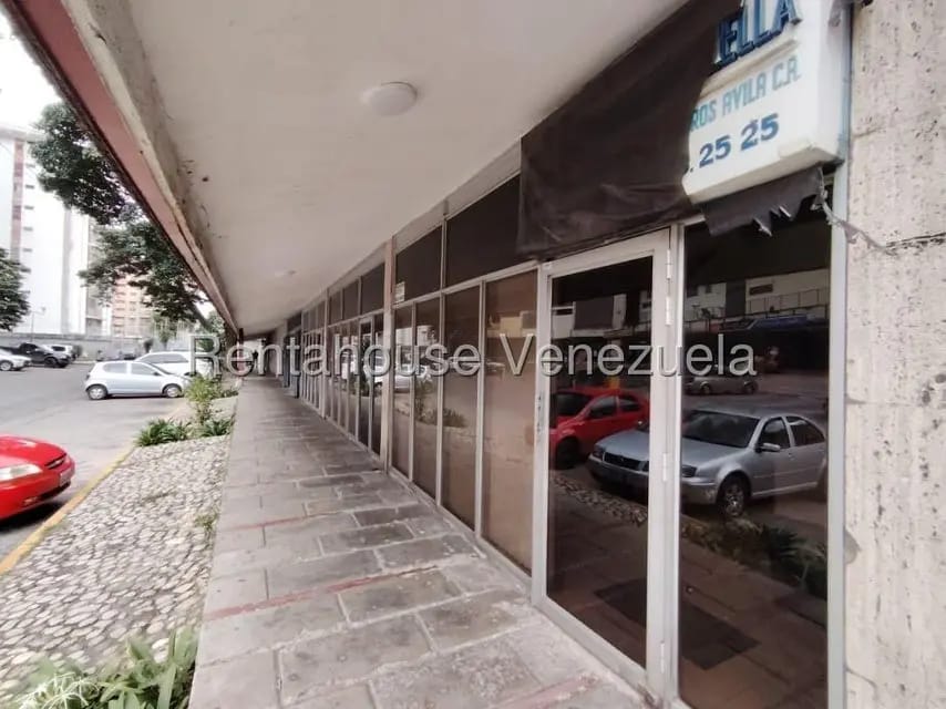 Comercial (Local Comercial) en Alquiler en El Paraiso, Distrito Metropolitano - 3