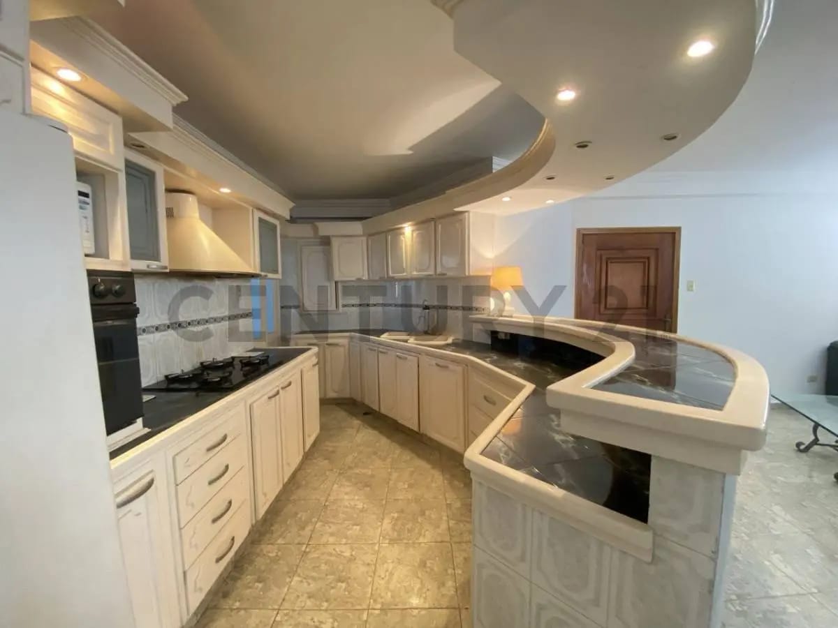 Apartamento en venta en Edificio Maria Victoria en Avenida Santa Rita, Maracaibo - 5