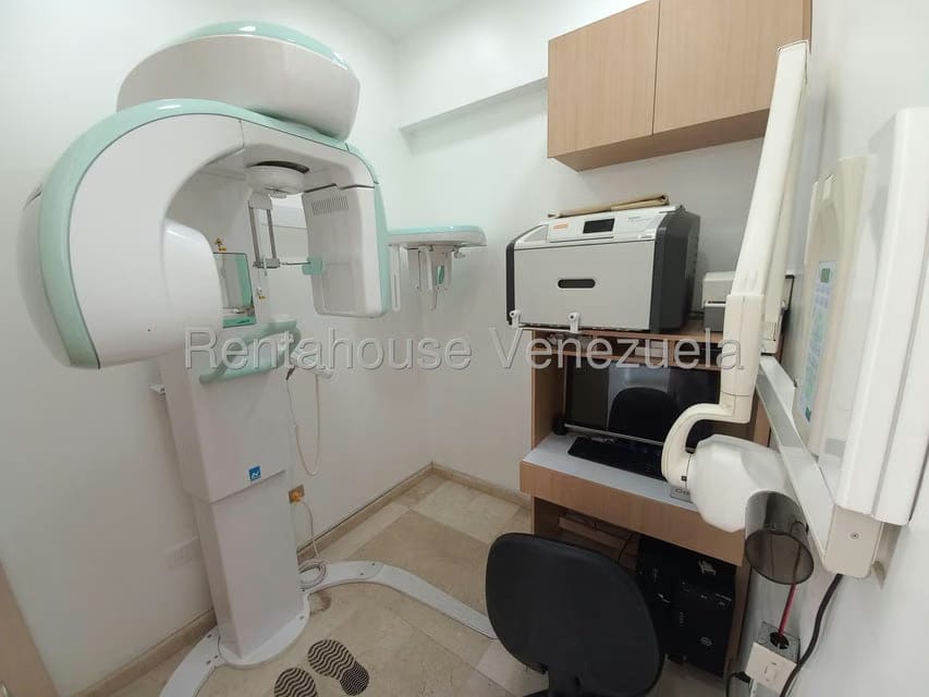 Comercial (Consultorio Medico) en Alquiler en La Trinidad, Distrito Metropolitano - 15