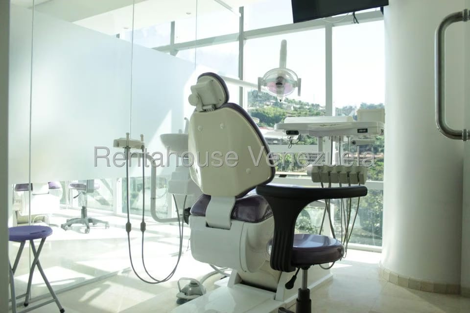 Comercial (Consultorio Medico) en Alquiler en La Trinidad, Distrito Metropolitano - 6