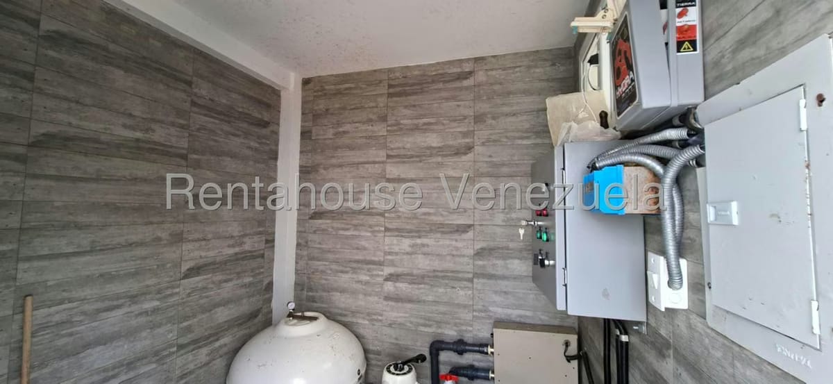 Casa (Multipes Niveles) en Venta en La Mara, Merida - 12