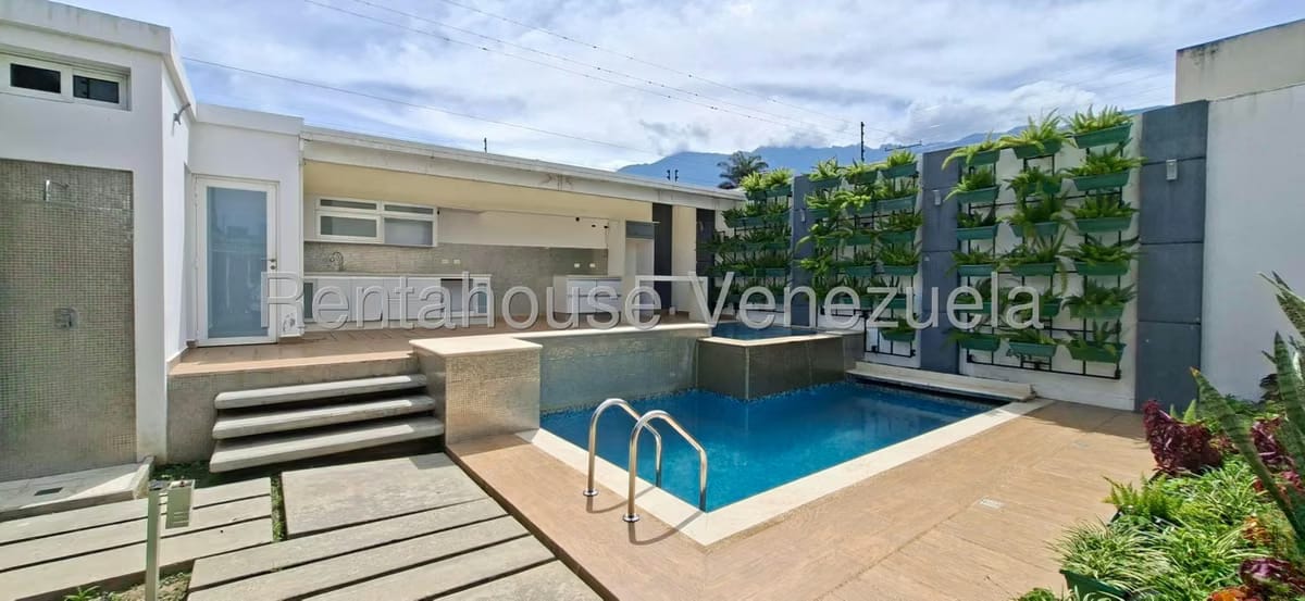 Casa (Multipes Niveles) en Venta en La Mara, Merida - 14