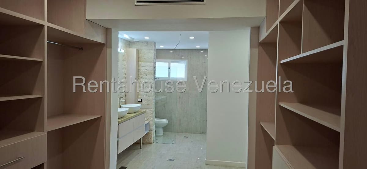 Casa (Multipes Niveles) en Venta en La Mara, Merida - 38