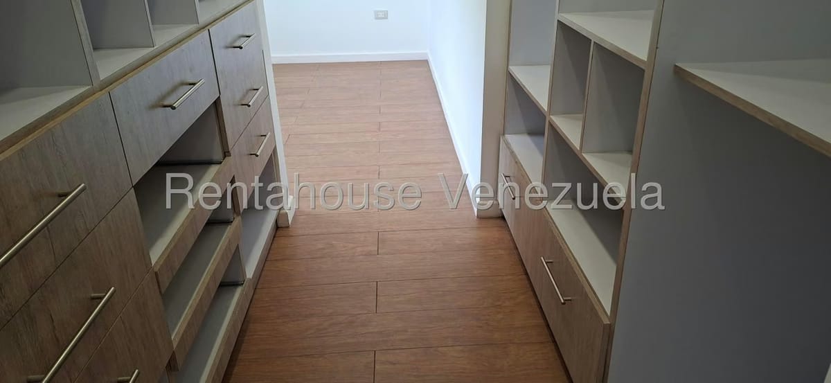 Casa (Multipes Niveles) en Venta en La Mara, Merida - 55