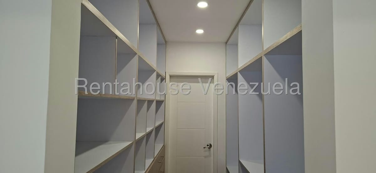 Casa (Multipes Niveles) en Venta en La Mara, Merida - 64