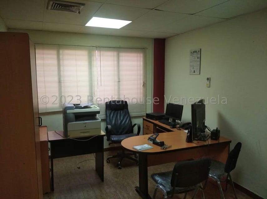Comercial (Local Comercial) en Venta en Lomas del Este, Carabobo - 16