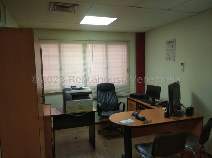 Comercial (Local Comercial) en Venta en Lomas del Este, Carabobo - 4